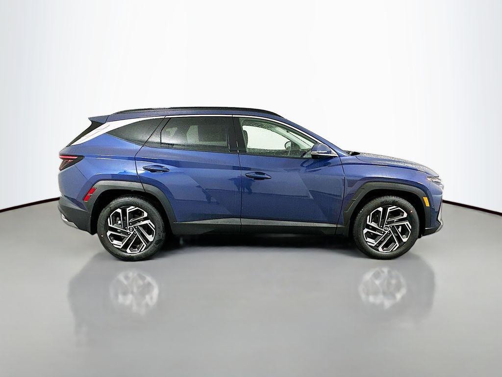 New 2026 Hyundai Tucson Limited FWD SUV