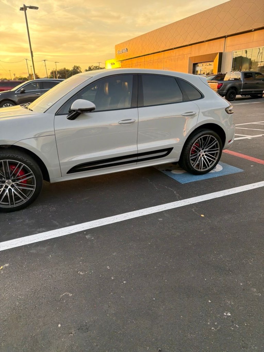 Used 2023 Porsche Macan S SUV