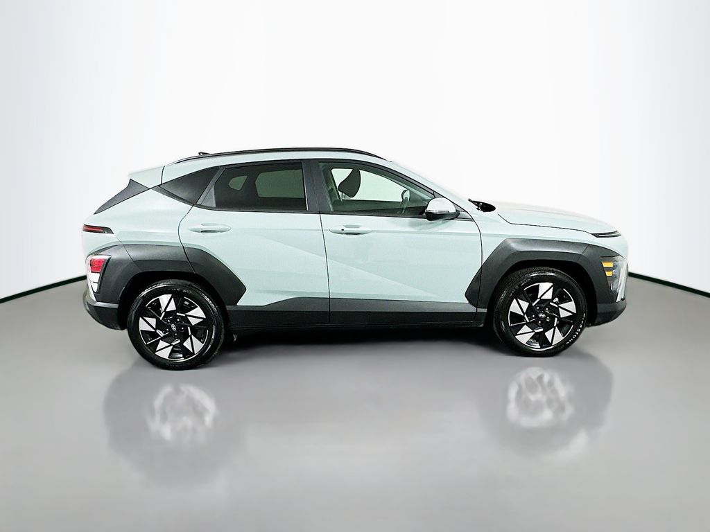 2024 Hyundai Kona SEL photo 4