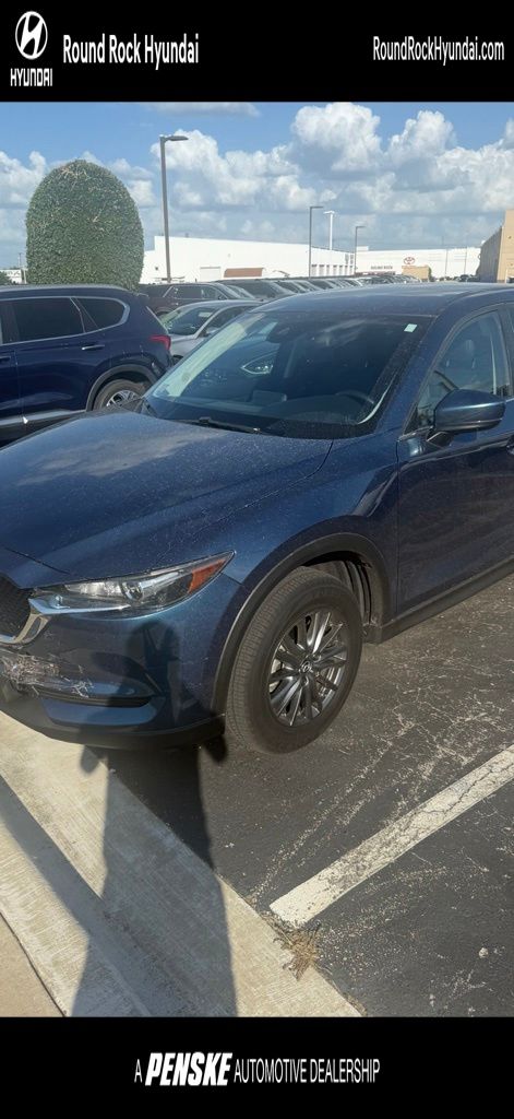 2019 Mazda CX-5 Touring Auto's photo