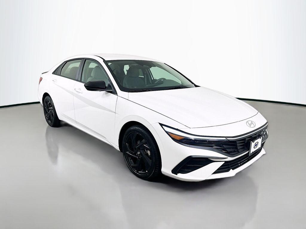 New 2026 Hyundai Elantra SEL Sport Sedan