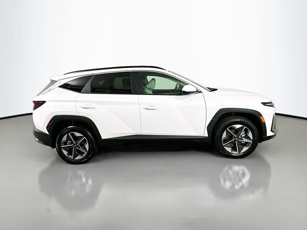 New 2026 Hyundai Tucson Hybrid SEL AWD SUV