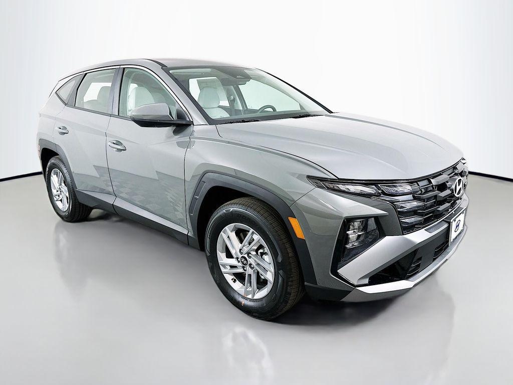 New 2026 Hyundai Tucson SE FWD SUV