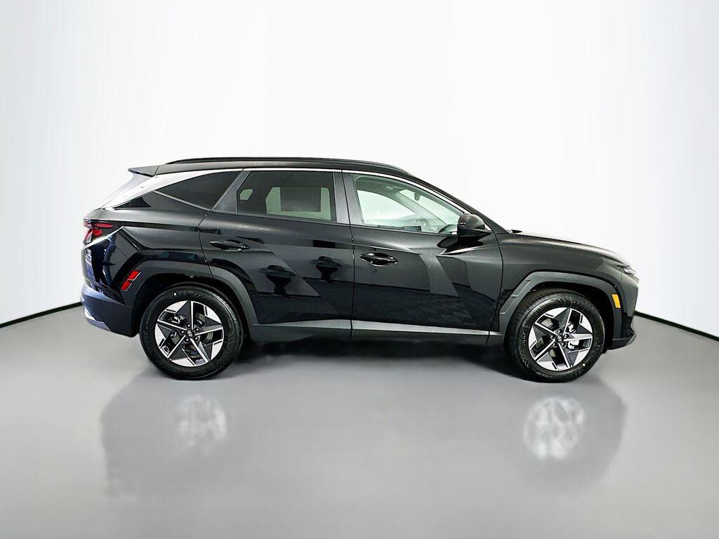 New 2026 Hyundai Tucson SEL FWD SUV