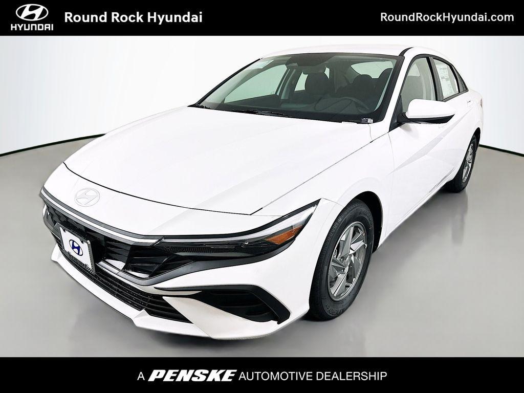 New 2026 Hyundai Elantra SE Sedan