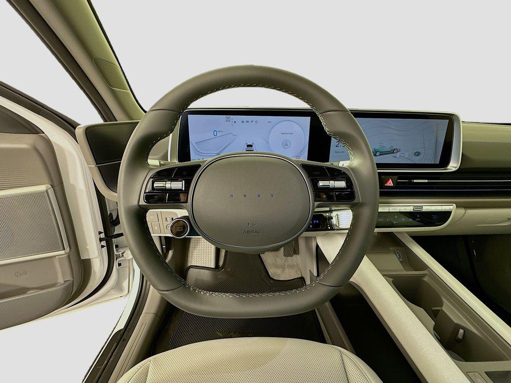 2025 Hyundai IONIQ 6 SEL - Photo 10