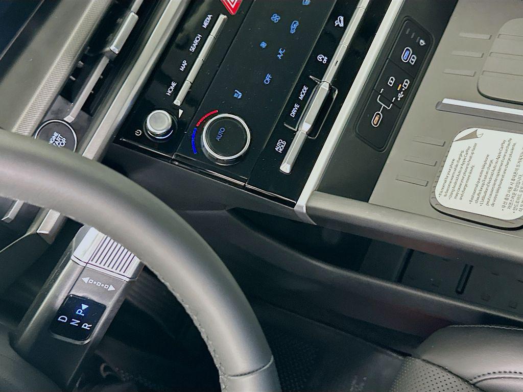 2026 Hyundai Santa Fe SEL - Photo 14