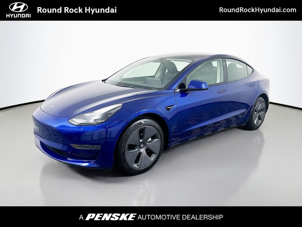 2023 Tesla Model 3 -'s photo