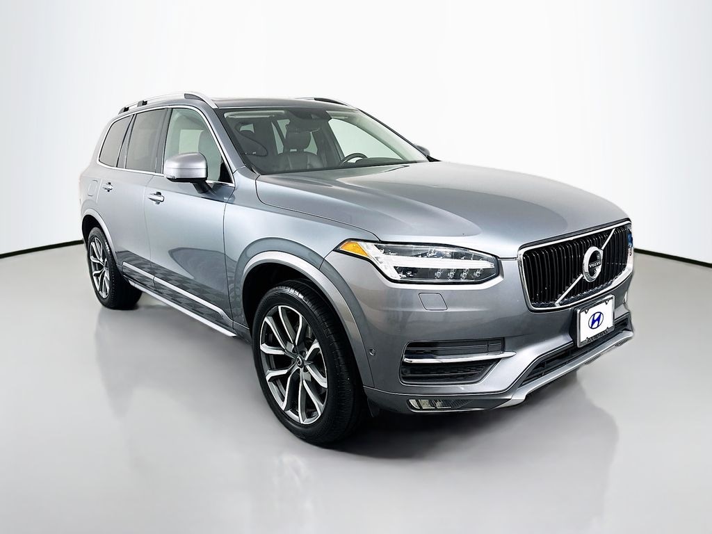 Used 2017 Volvo XC90 T5 FWD Momentum SUV