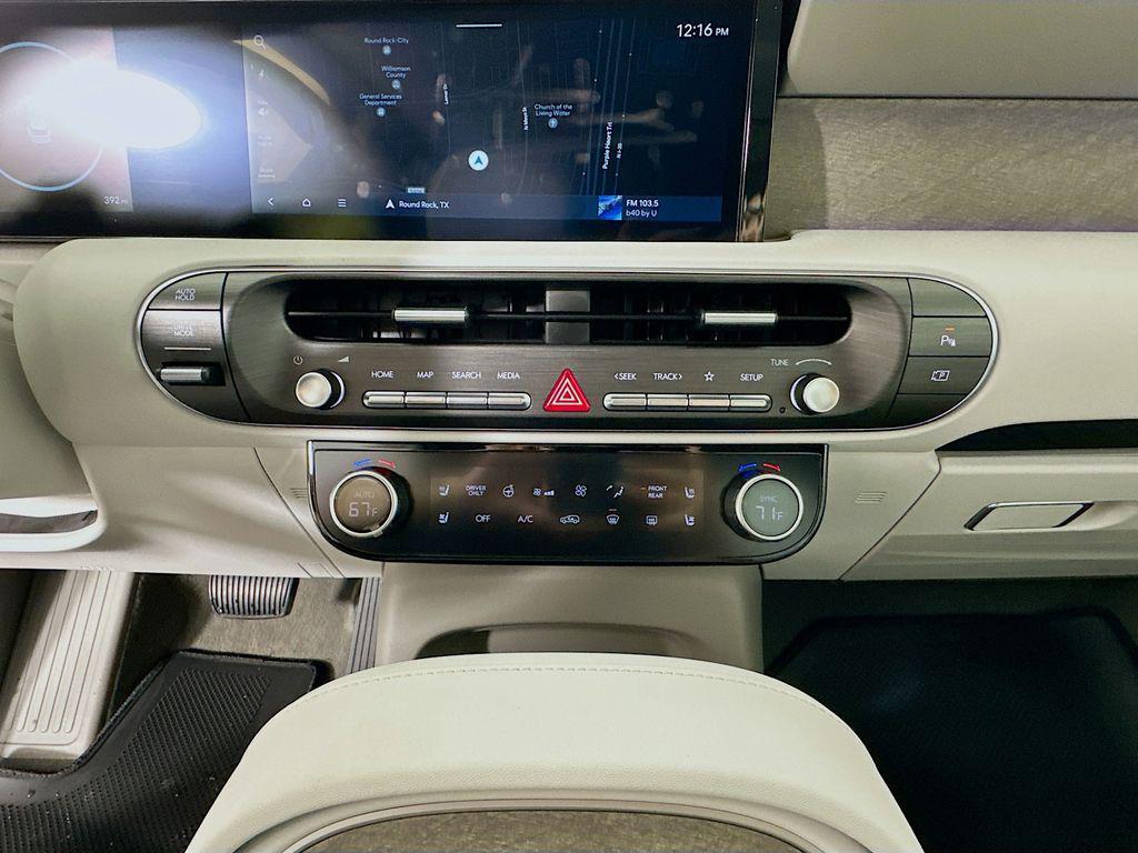 2026 Hyundai Palisade Limited - Photo 14