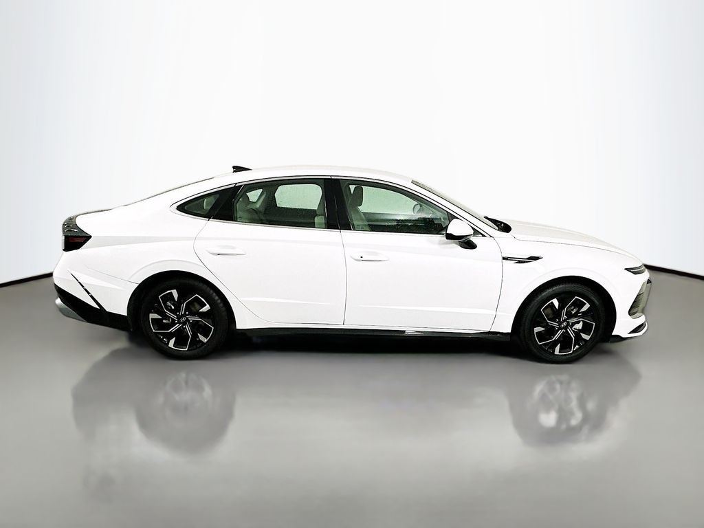 Certified 2024 Hyundai Sonata SEL Sedan