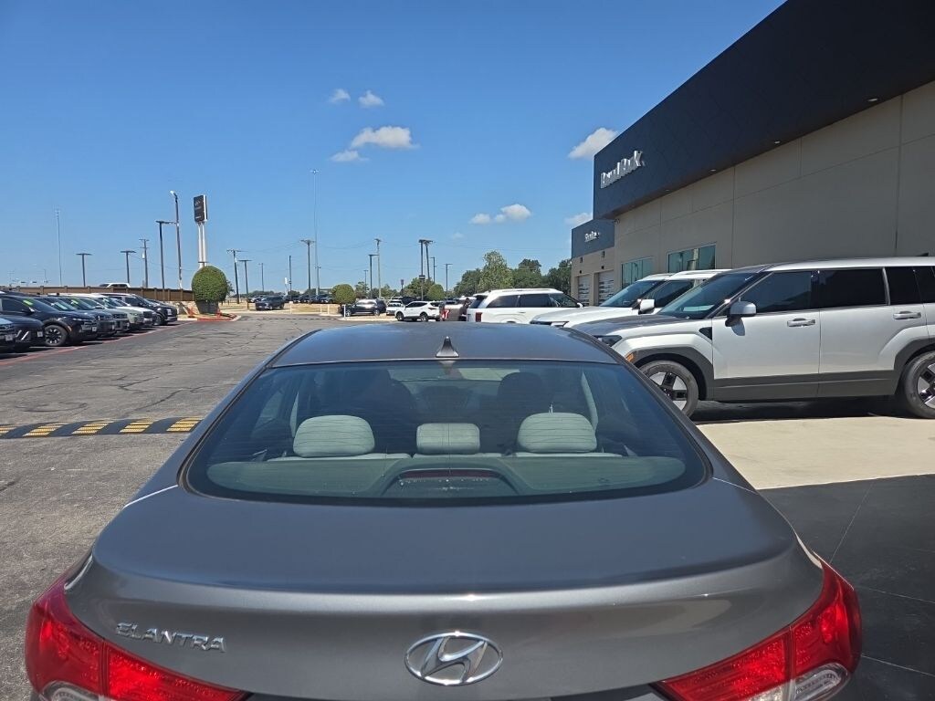 Used 2013 Hyundai Elantra Sedan