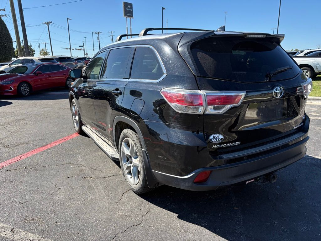 2015 Toyota Highlander Limited photo 4