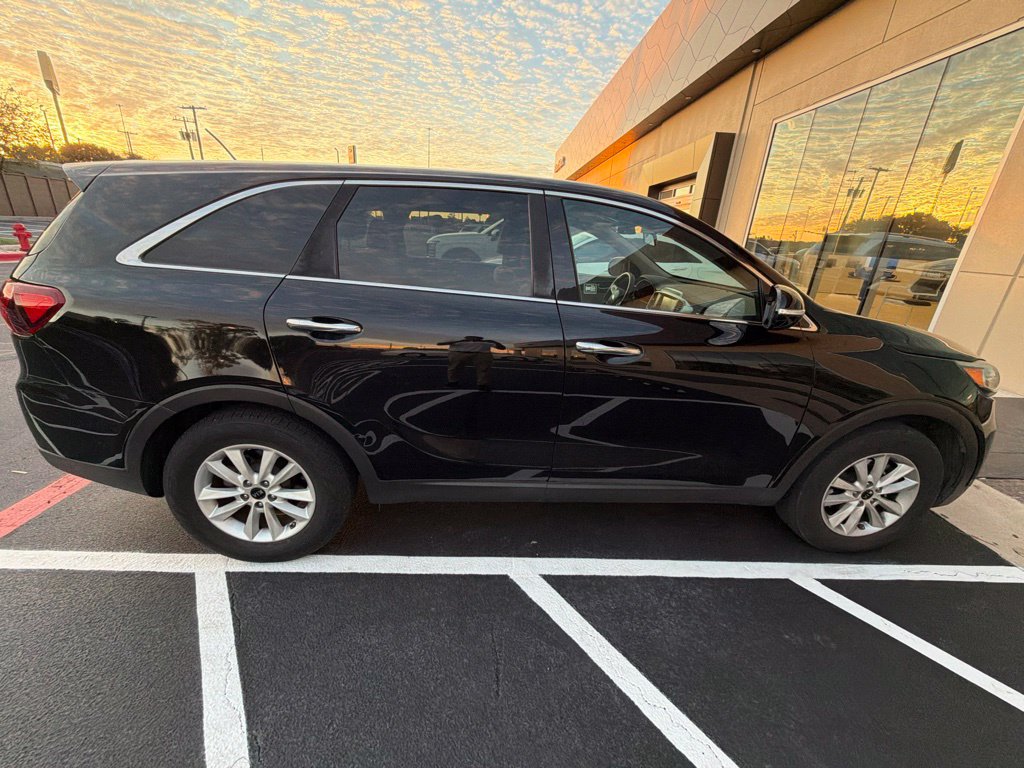Used 2019 Kia Sorento 3.3L LX SUV