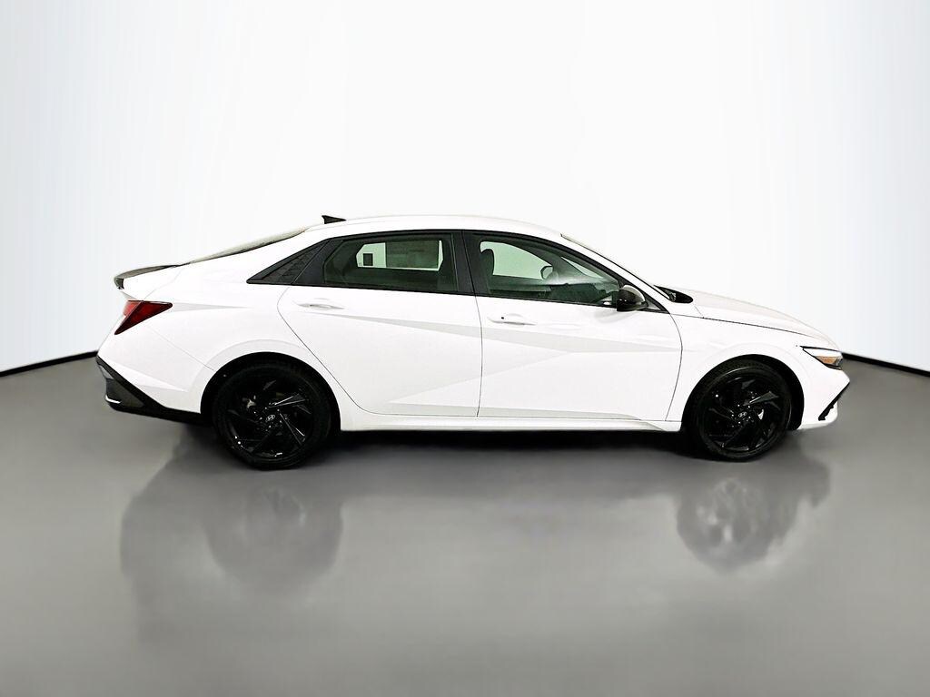 New 2026 Hyundai Elantra SEL Sport Sedan