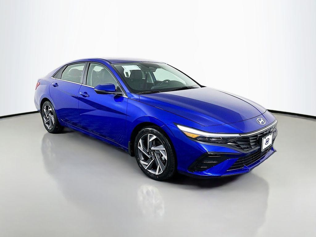 New 2026 Hyundai Elantra Limited Sedan