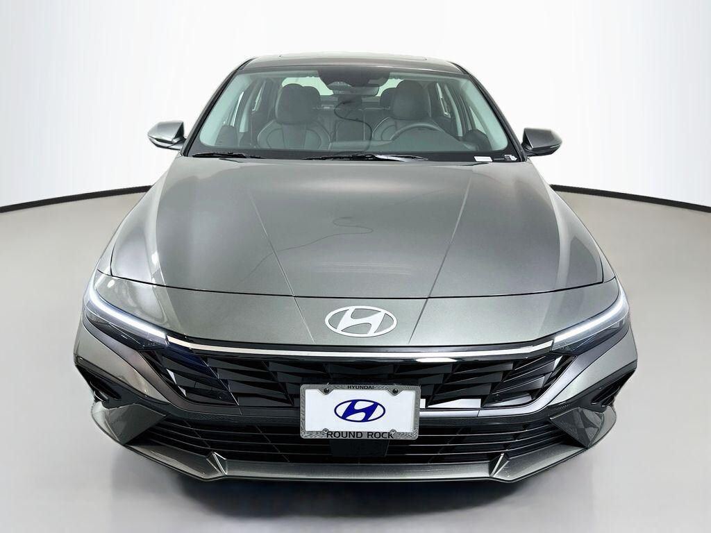 New 2026 Hyundai Elantra Limited Sedan