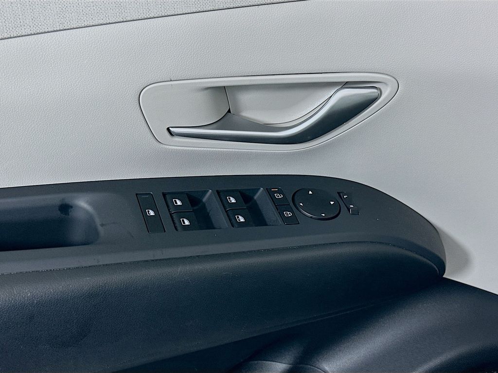2025 Hyundai Tucson SEL Convenience - Photo 18