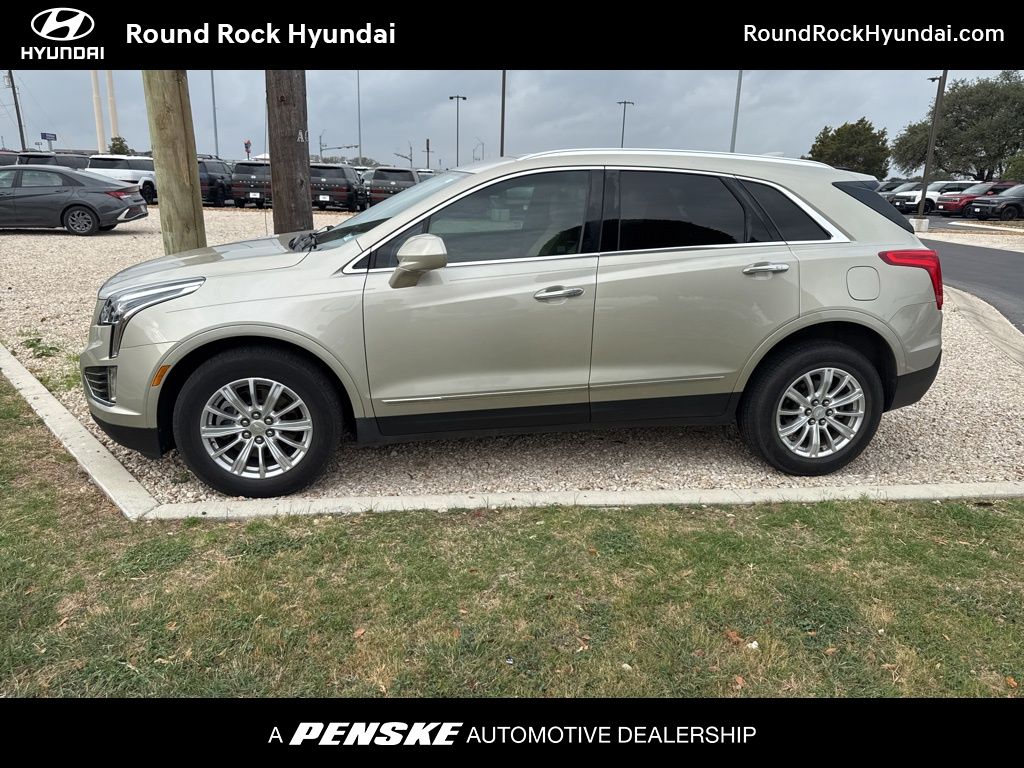 2017 Cadillac XT5 Base