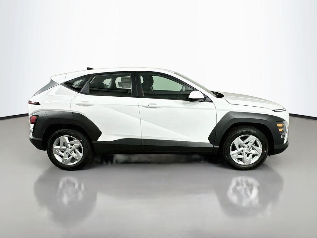 New 2027 Hyundai Kona SE FWD SUV