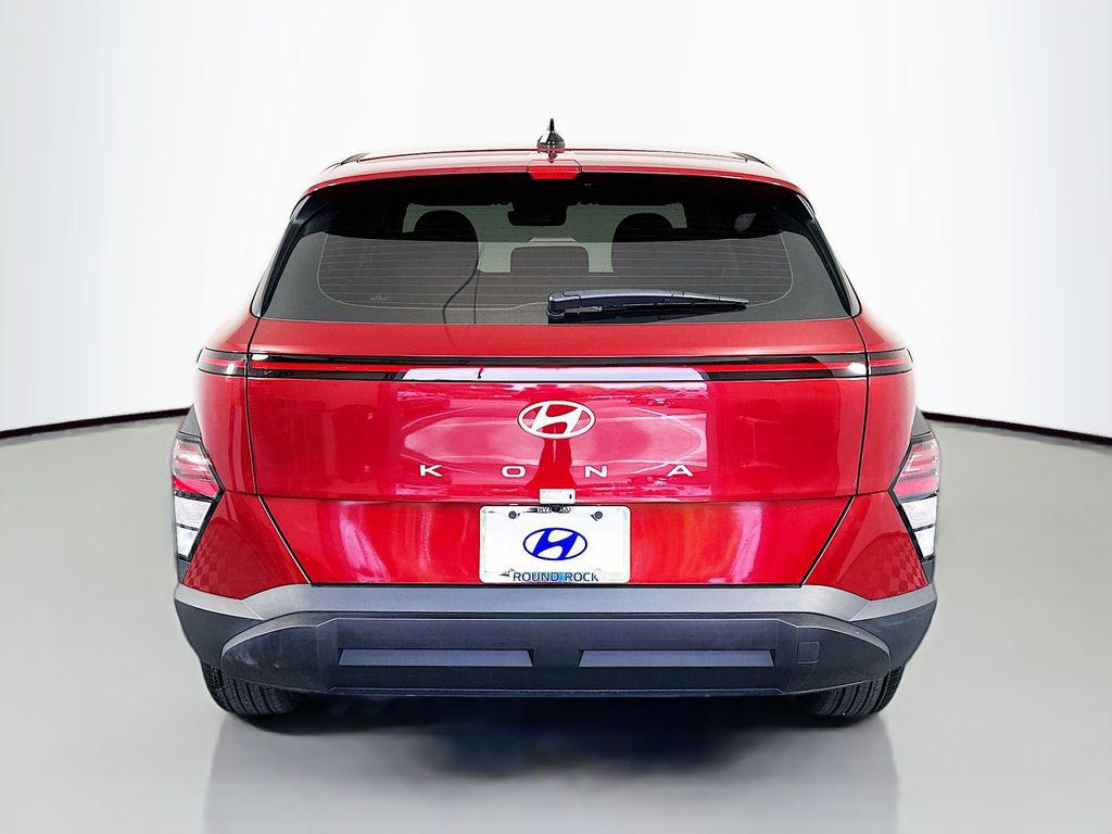 2026 Hyundai Kona SE - Photo 6