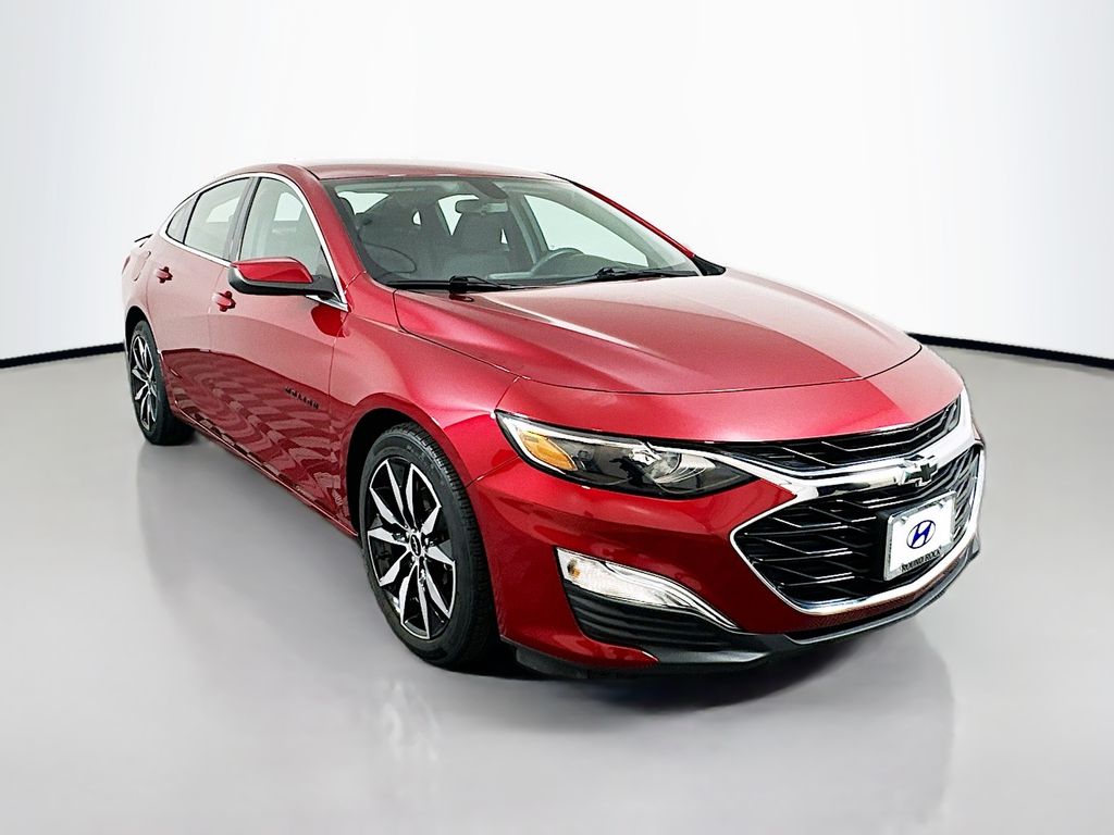 2021 Chevrolet Malibu RS photo 3