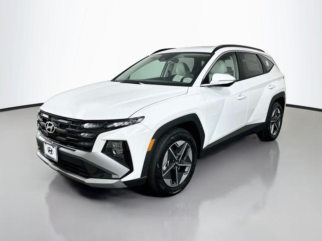 New 2026 Hyundai Tucson SEL Premium FWD