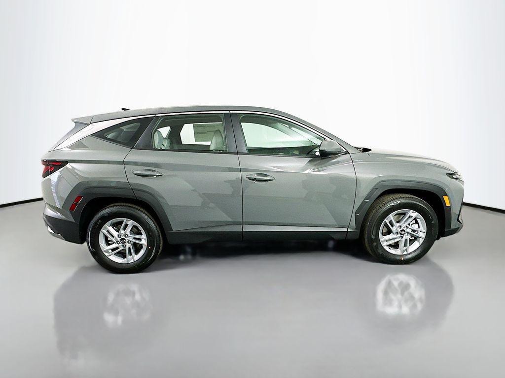 New 2026 Hyundai Tucson SE FWD SUV