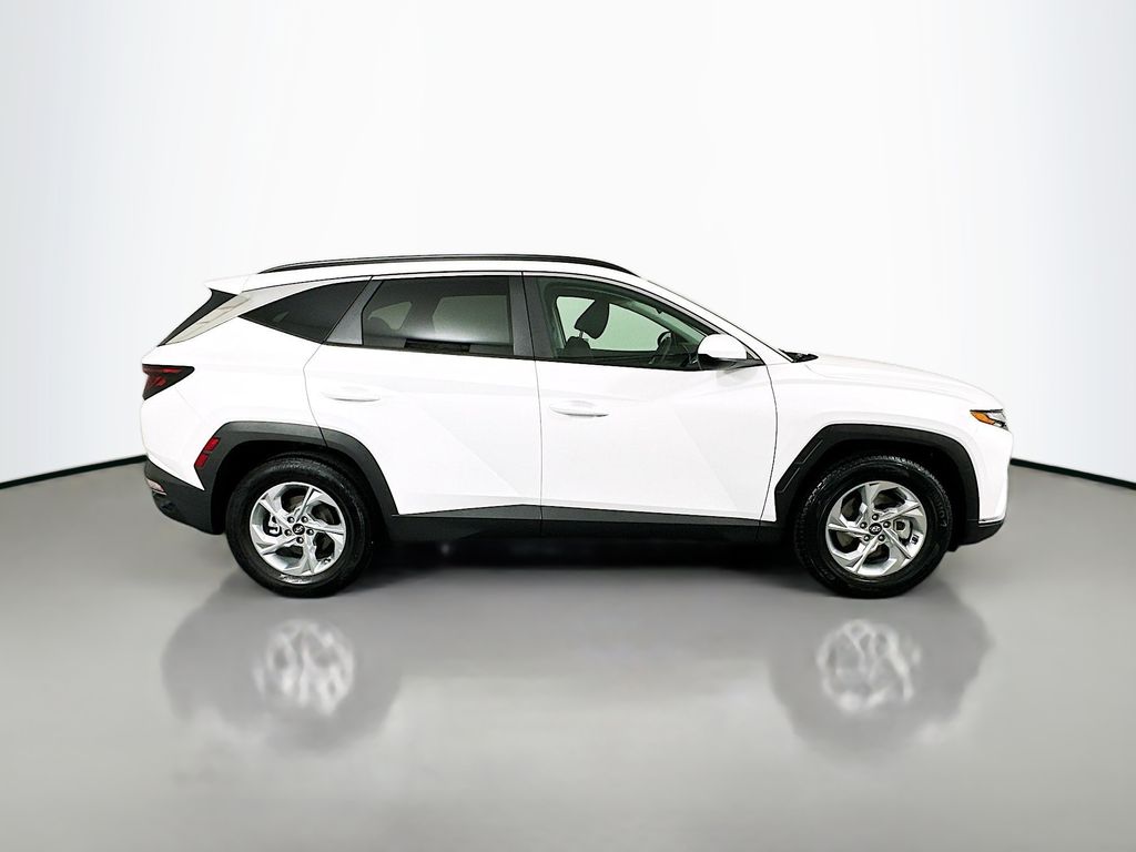 2024 Hyundai Tucson SEL photo 2