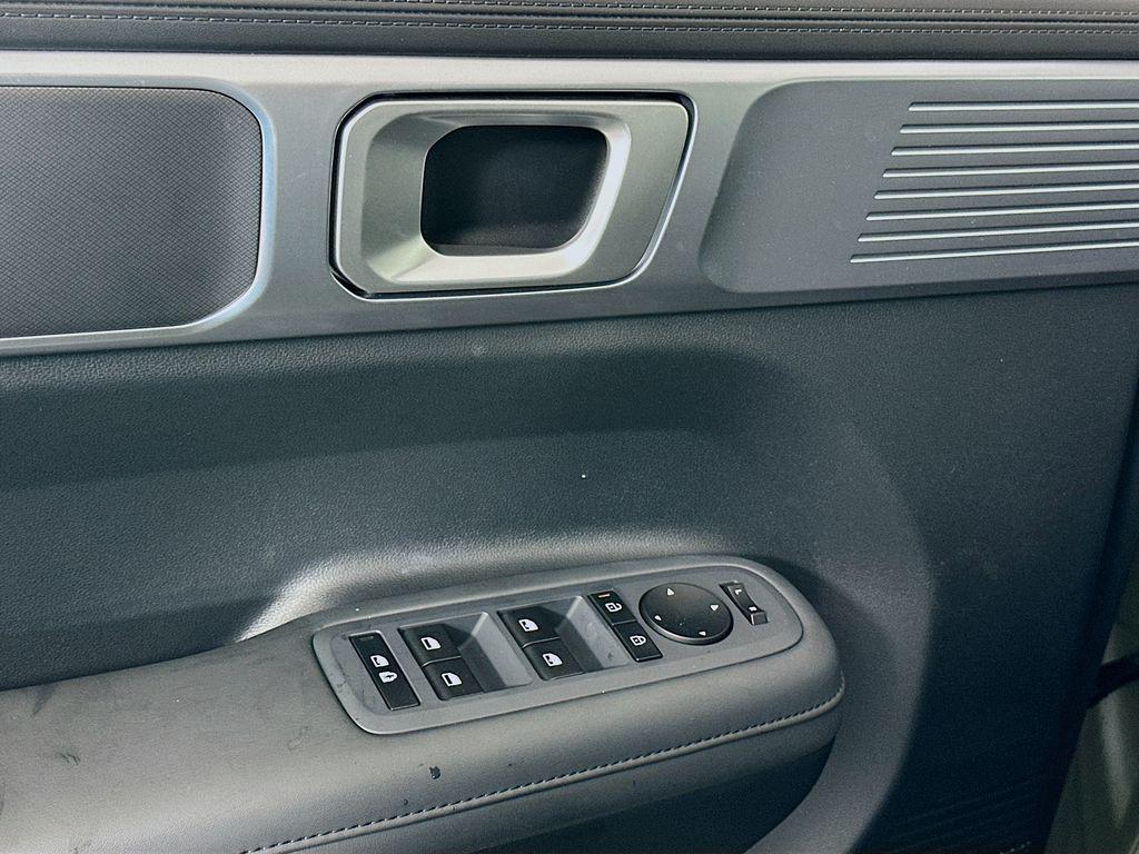 2026 Hyundai Santa Fe SEL - Photo 18