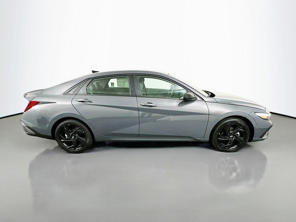 New 2026 Hyundai Elantra SEL Sport Sedan