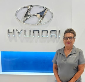 Staff member Jo Ann Elizando from ID_3b05bc55fb24