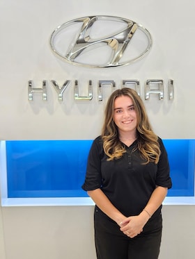 Staff member Brianna Wells from ID_49d6d4ec247d