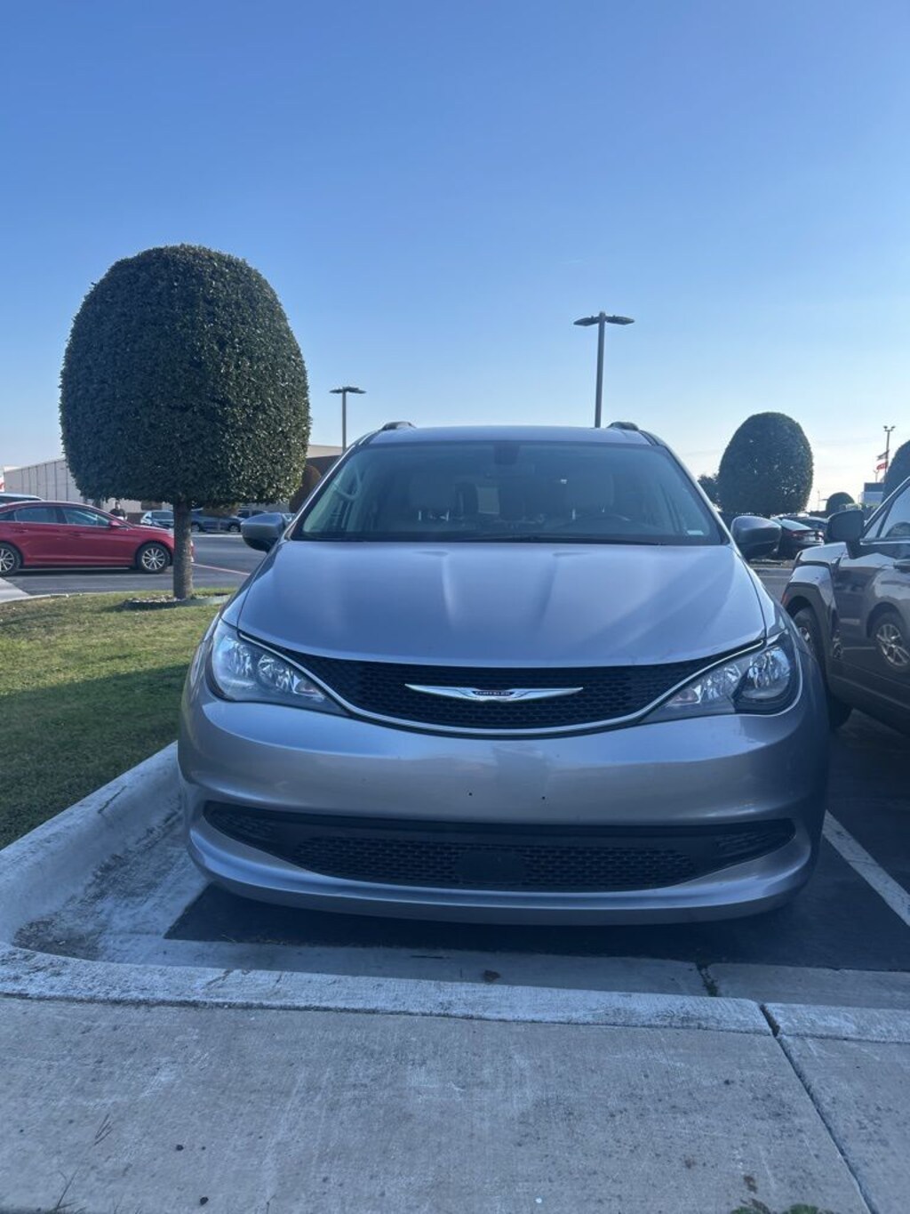 Used 2021 Chrysler Voyager LXI Van Passenger Van