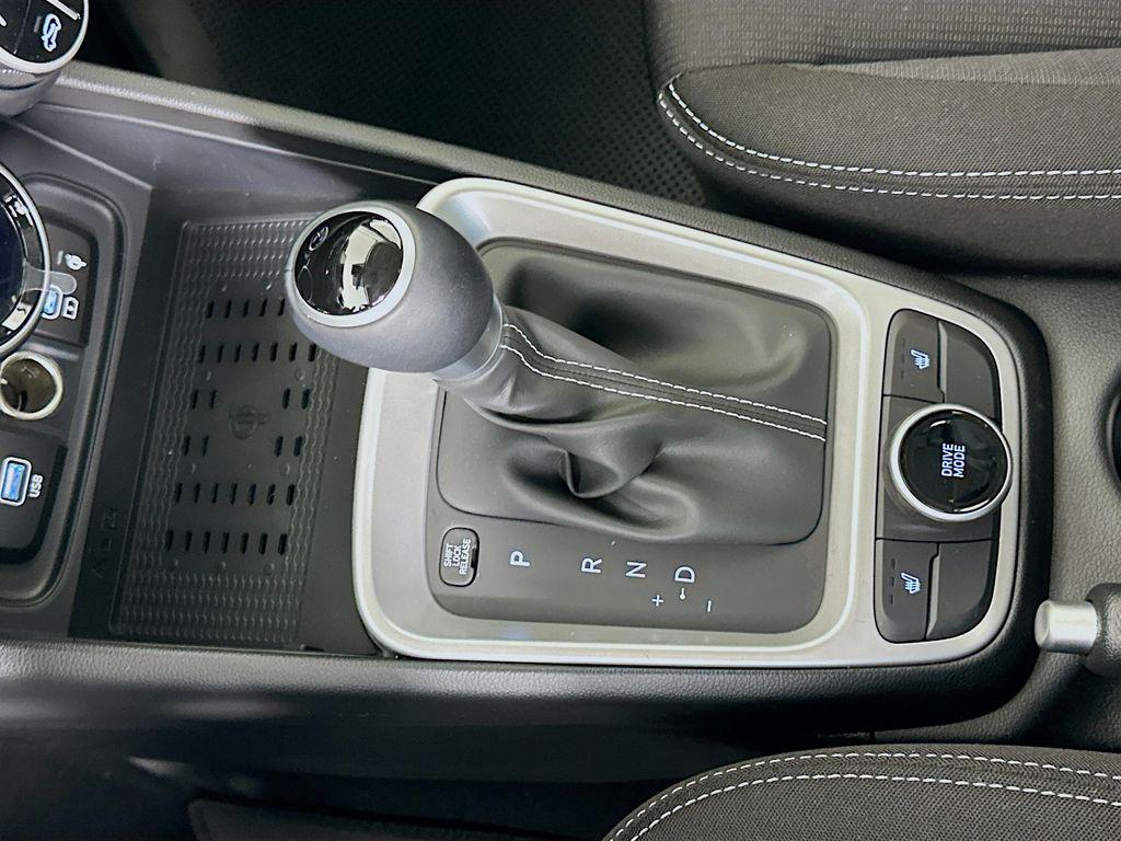 2026 Hyundai Venue SEL - Photo 14