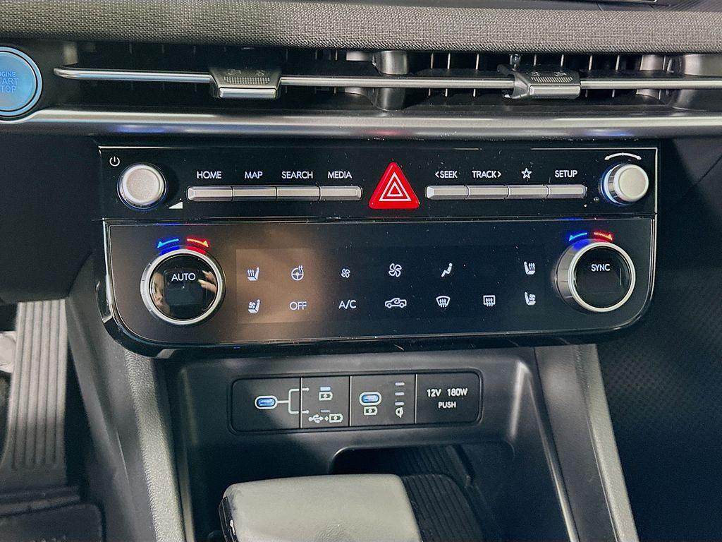 2026 Hyundai Santa Cruz Limited - Photo 14