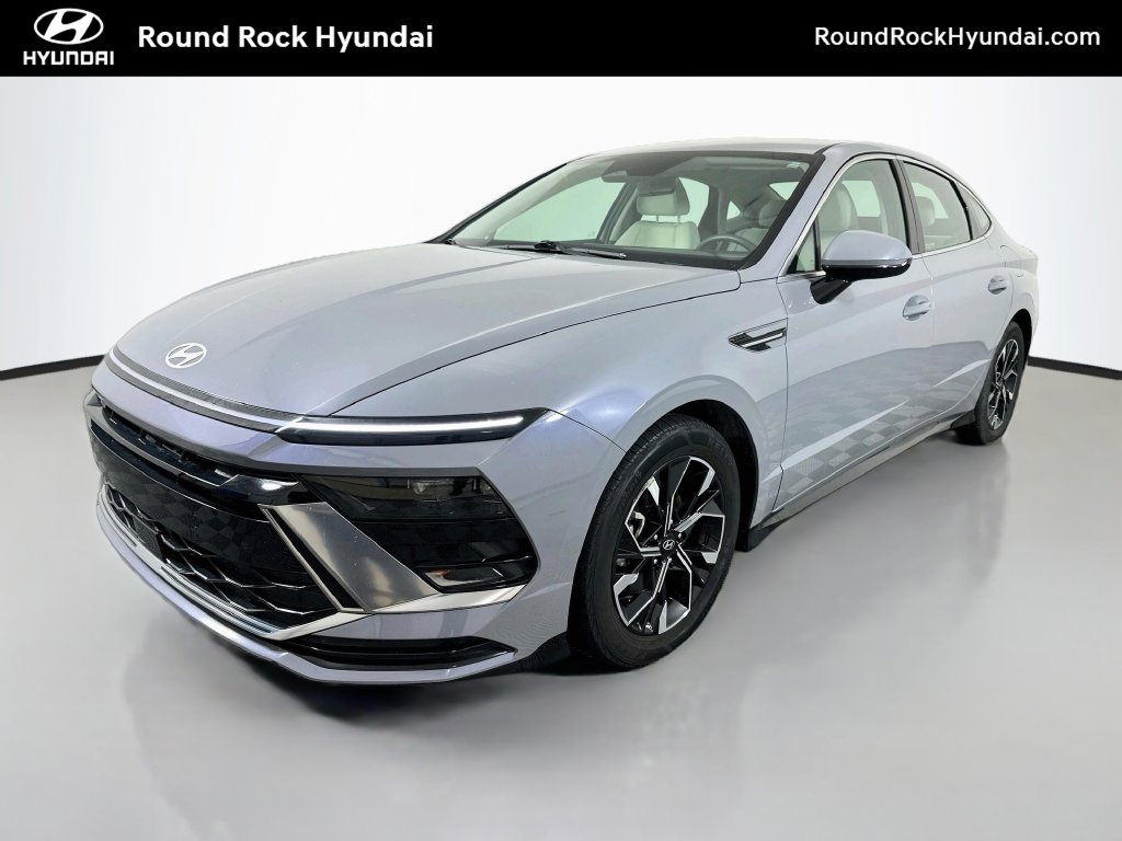 2025 Hyundai Sonata SEL Sedan