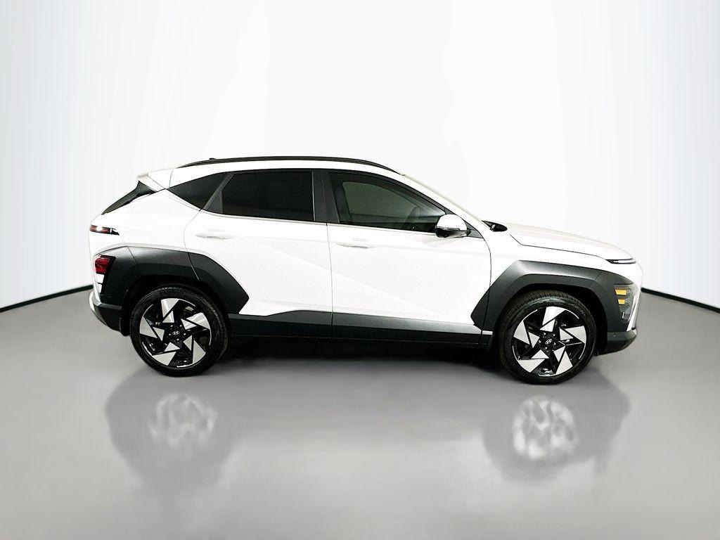New 2026 Hyundai Kona Limited FWD SUV