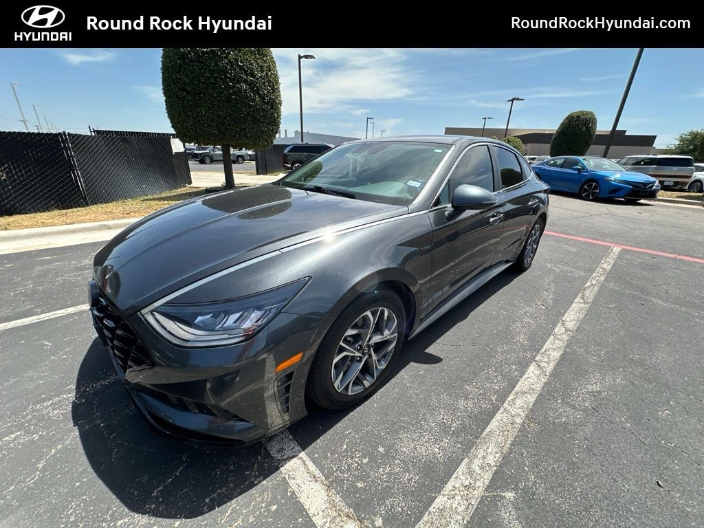 Used 2022 Hyundai Sonata SEL Sedan