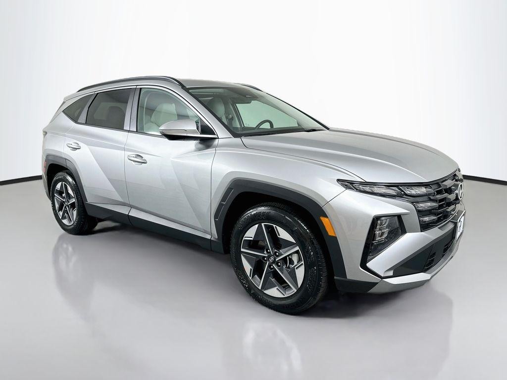 New 2026 Hyundai Tucson SEL Premium FWD SUV