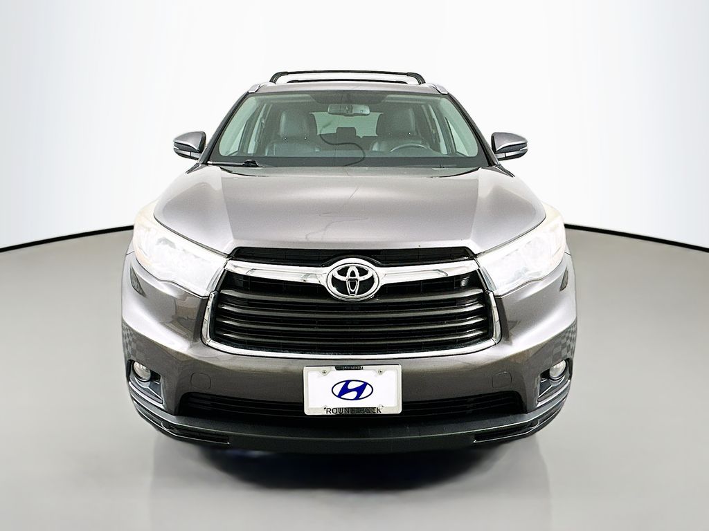 Used 2015 Toyota Highlander XLE with VIN 5TDKKRFH8FS111342 for sale in Round Rock, TX