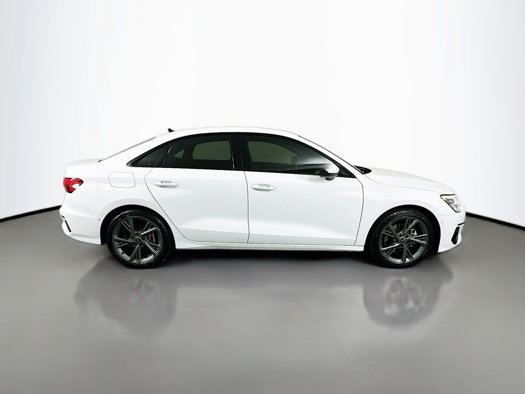 2024 Audi A3 40 Premium photo 4