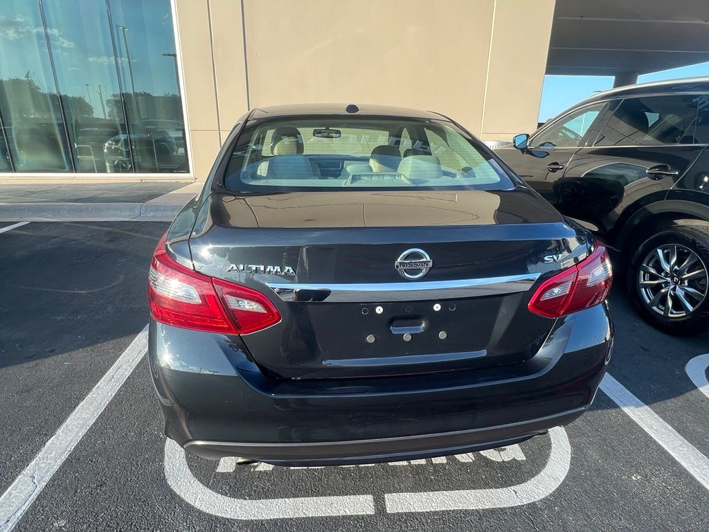 Used 2018 Nissan Altima 2.5 SV Sedan
