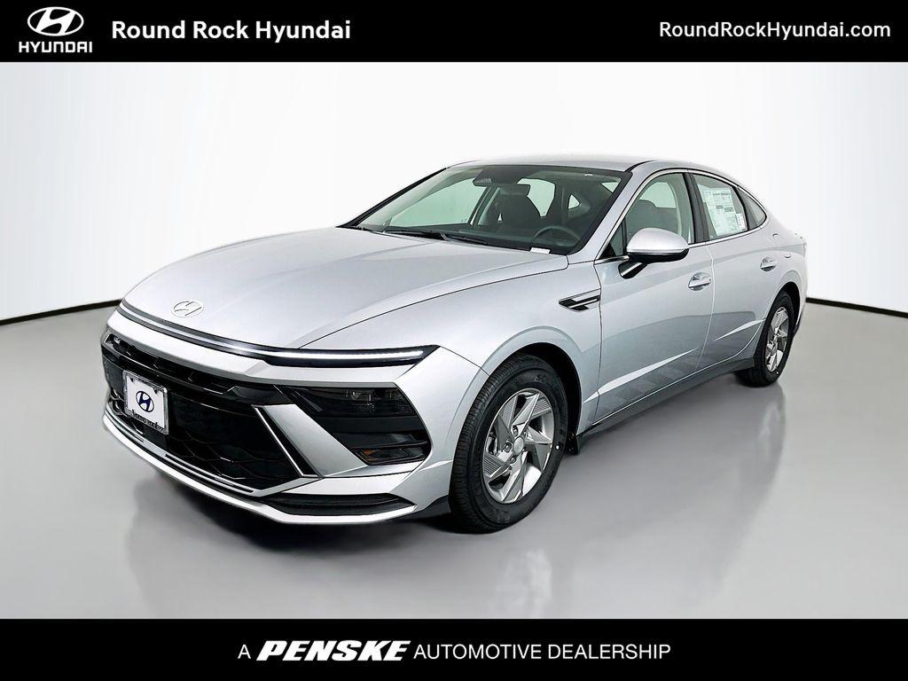 2026 Hyundai Sonata SE's photo