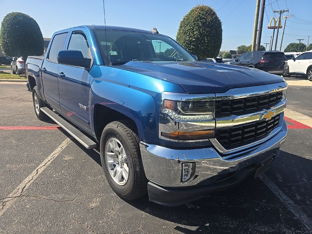 Used 2018 Chevrolet Silverado 1500 LT w/1LT Truck Crew Cab