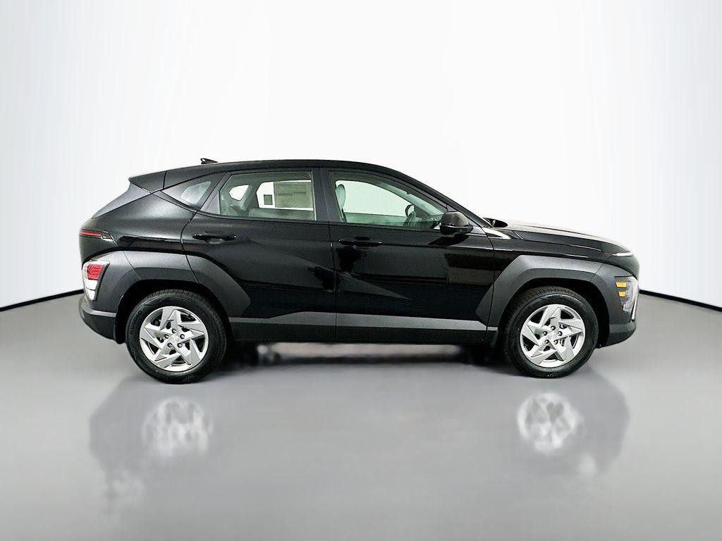 New 2026 Hyundai Kona SE FWD SUV