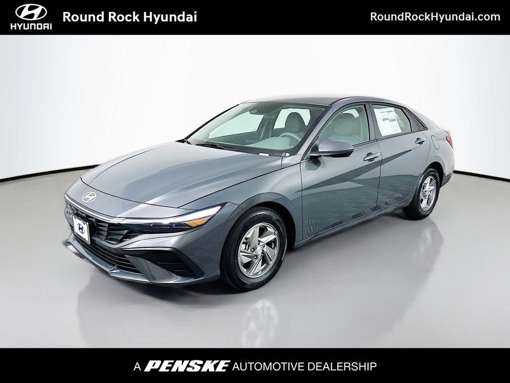 New 2026 Hyundai Elantra SE Sedan