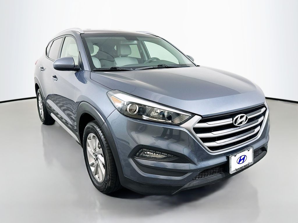 2018 Hyundai Tucson SEL photo 3