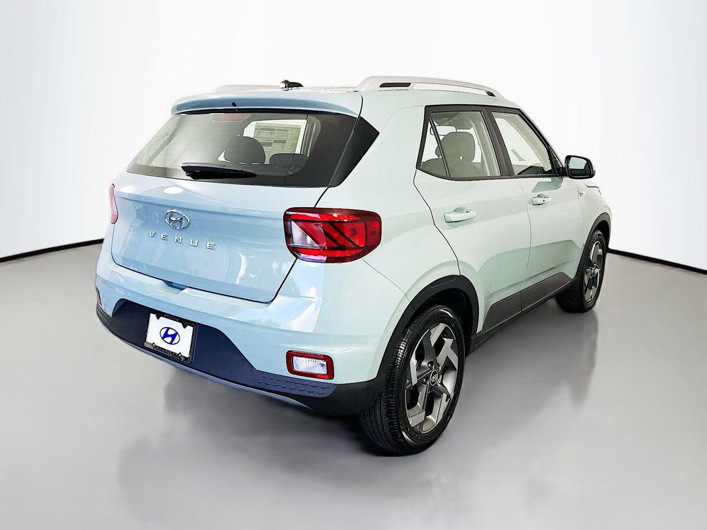 2026 Hyundai Venue SEL - Photo 5