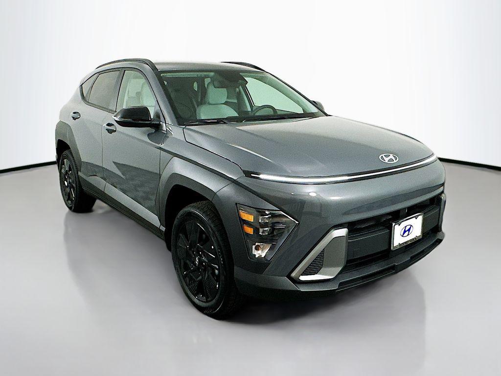 2026 Hyundai Kona SEL photo 2